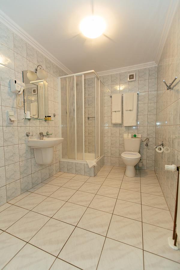 Dom Nad Rzeka Otel Skwierzyna Dış mekan fotoğraf