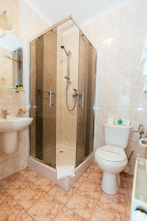 Dom Nad Rzeka Otel Skwierzyna Dış mekan fotoğraf